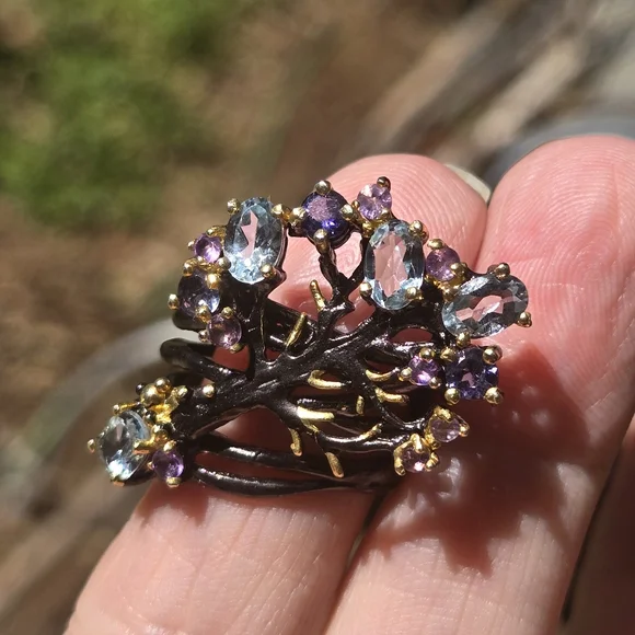 🎉HOST PICK 🎊 Blue Topaz Lolite & Amethyst Sterling Rhodium & Gold ring sz6.75 - Picture 5 of 13
